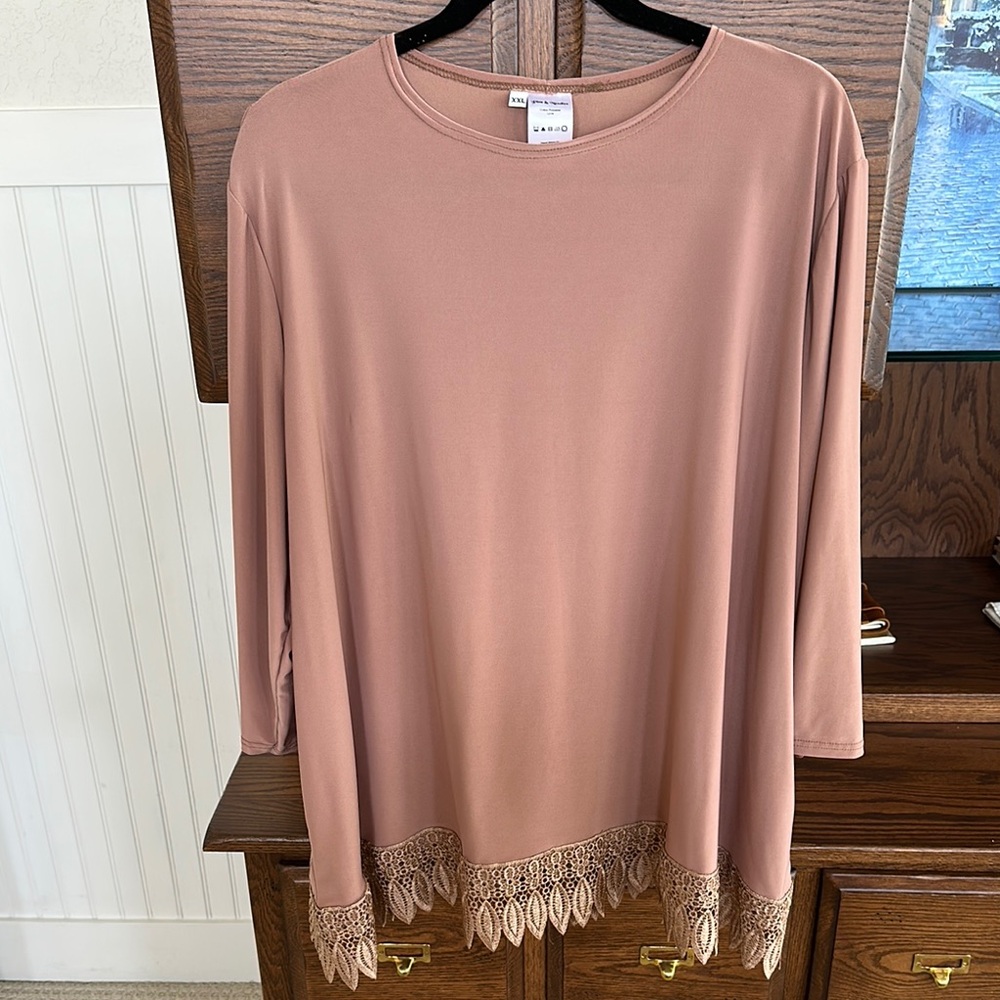 Pins & Needles layering top